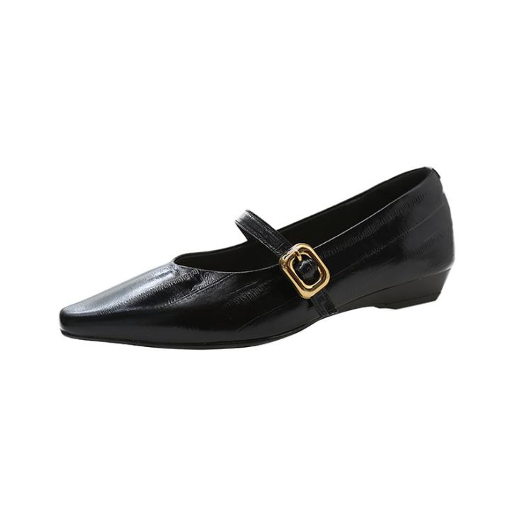 Womens Julian Shoe  |  Flats Flats Flats