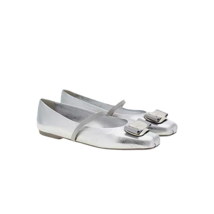 Womens New Vara Plate Ballet Flat  |  Flats Flats Flats