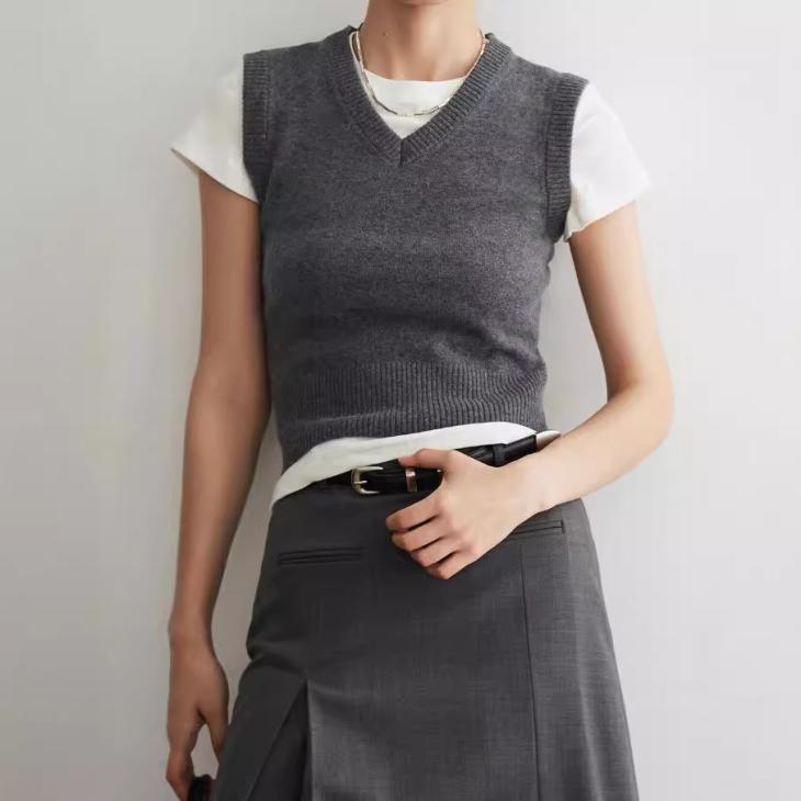 Womens V-Neck Knit Tank  |  Sweaters & Cardigans Clothing Gray